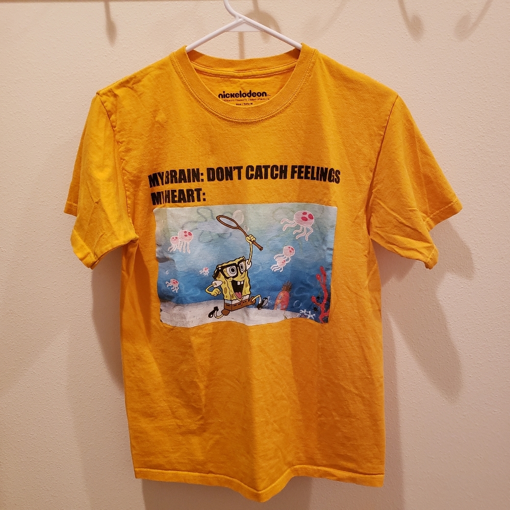 SpongeBob SquarePants " Catch Feelings" Nickelodeon Size M T-Shirt